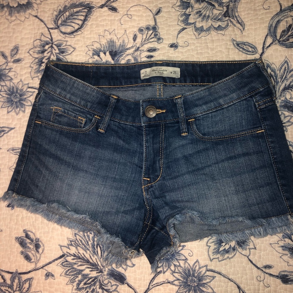 Abercrombie & Fitch shorts